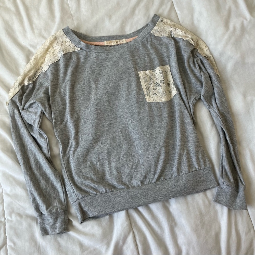 LACE LONG SLEEVE